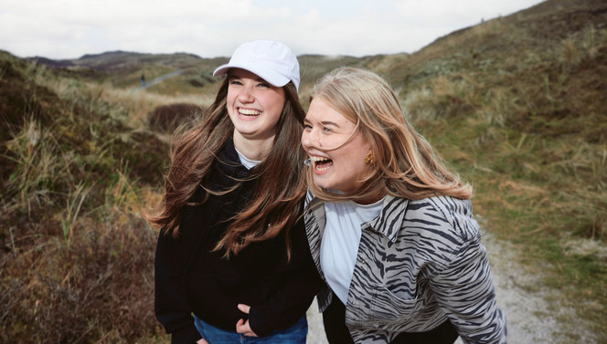 Two friends in the dunes