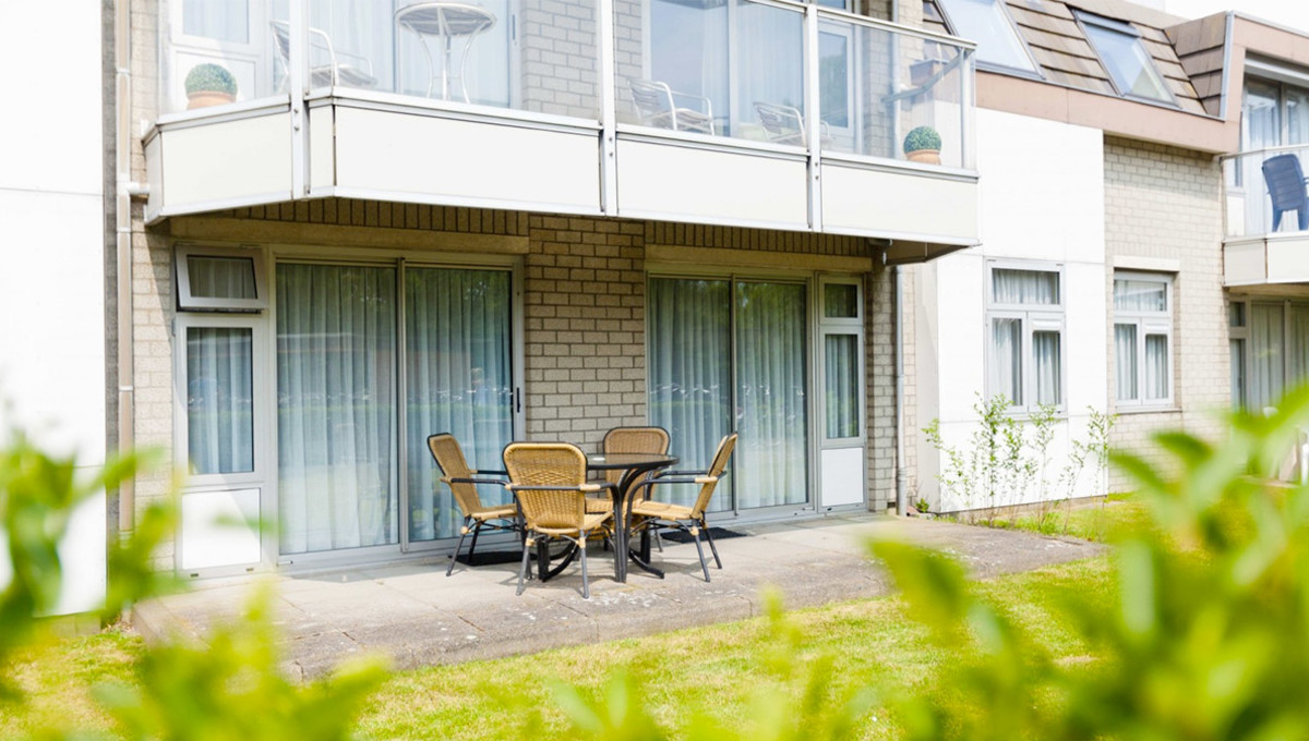 Impressie terras appartement